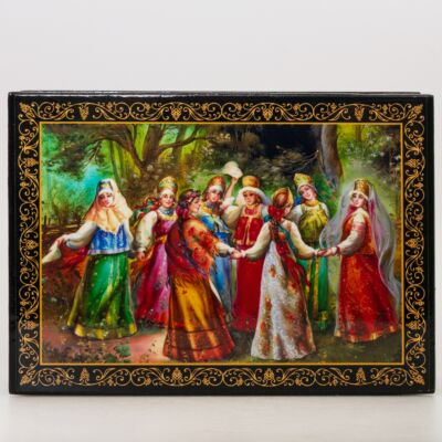 Circle Dance Lacquer Box