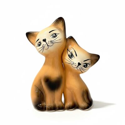 Ceramic Collectible Figurine - Loving Cat Couple
