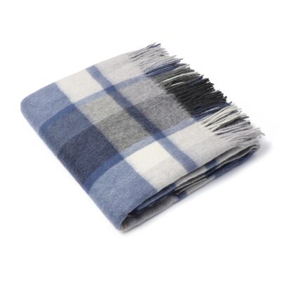 Blue and White Scottish Plaid Throw Blanket 