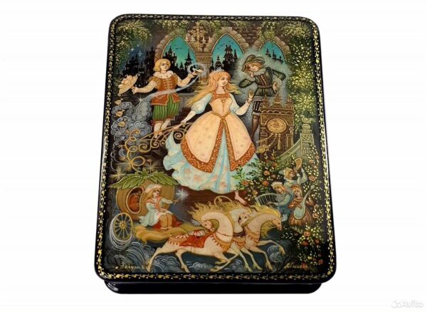 Cinderella Lacquer Miniature Handmade Jewelry Trinket Box