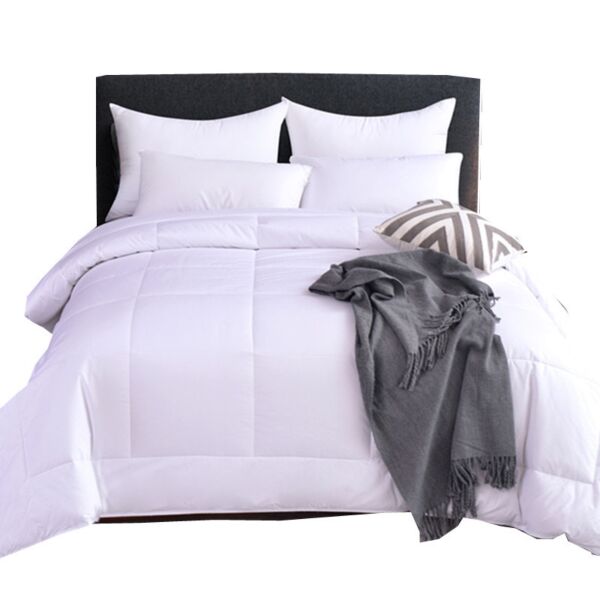 Organic Club Luxurious Camel Wool Comforter With Noiseless Cotton Cover. Medium Weight