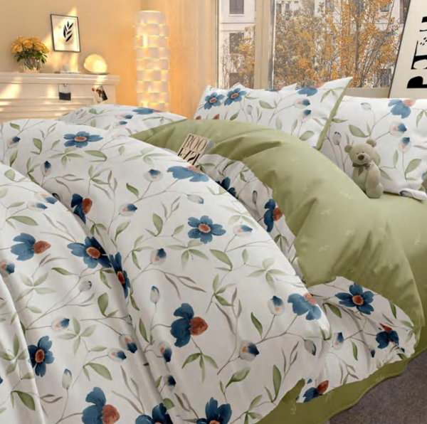 Cotton Duvet Cover Set with 2 Pillowcases Green Meadow