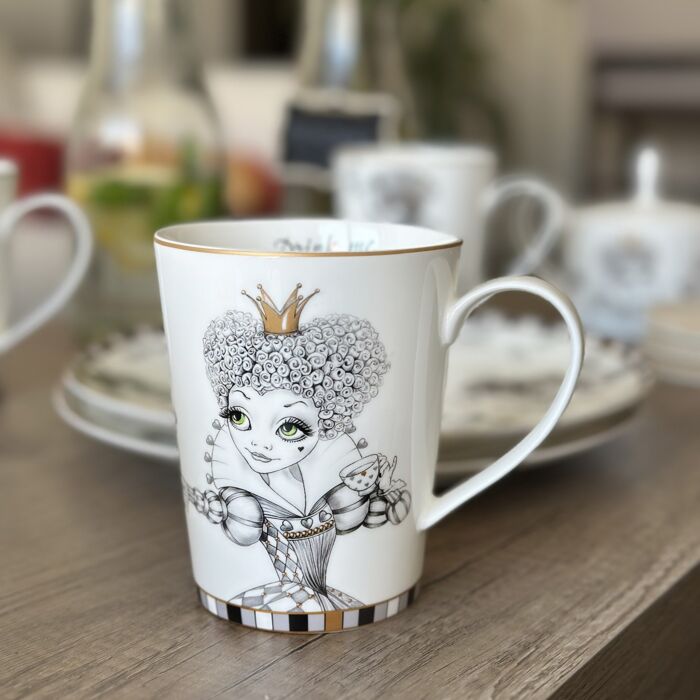 Alice in Wonderland Queen of Hearts and Flamingo Porcelain Mug