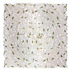 White Daisy/Green Leaves Embroidered Table Topper