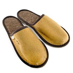 Camel Men's Wool Slippers. Felt