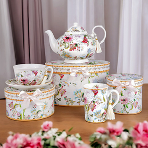 Gift-Boxed Porcelain